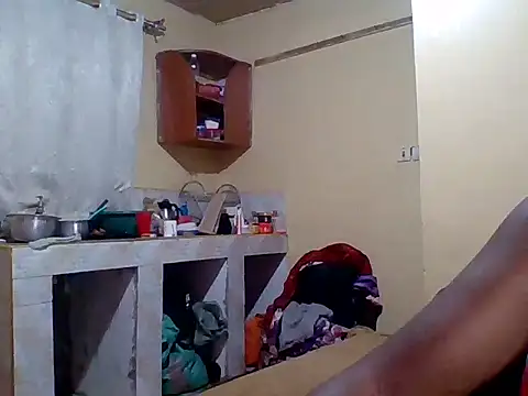 Zara Twilight online show from March 2025 07:59:01 PM