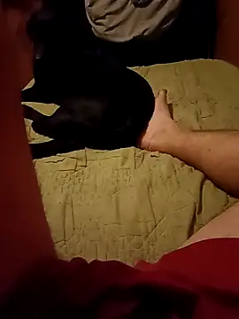 Uruguayo1988 online show from November 2025 11:58:01 PM