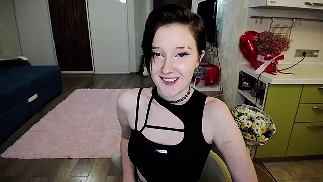 Snapshot of Kira_Bakker chatting on February 2025 10:42:01 PM Kira Bakker online show from February 2025 10:42:01 PM