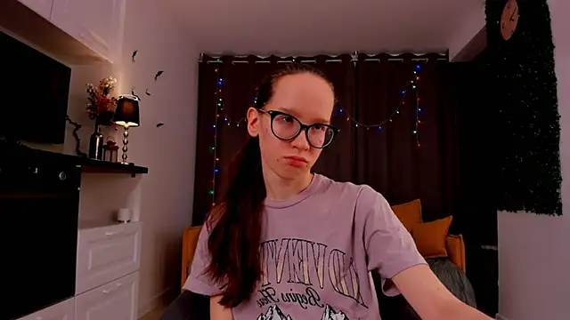 BettyBrowni online show from February 2025 04:10:01 PM