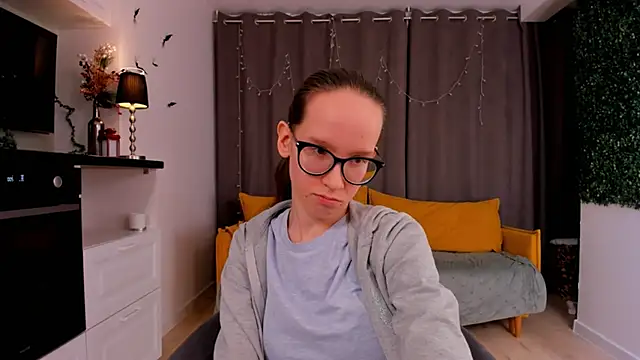 BettyBrowni online show from February 2025 07:16:02 PM