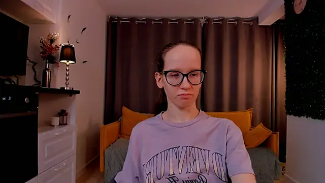 BettyBrowni online show from February 2025 04:09:02 PM