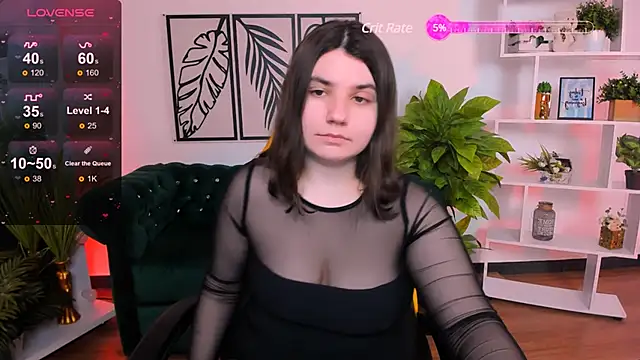 Snapshot of Viola__Shy chatting on March 2025 12:59:01 AM Viola Shy online show from March 2025 12:59:01 AM