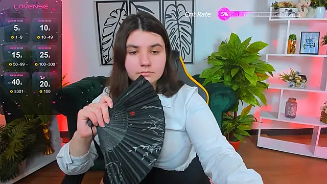 Snapshot of Viola__Shy chatting on March 2025 09:22:01 PM Viola Shy online show from March 2025 09:22:01 PM