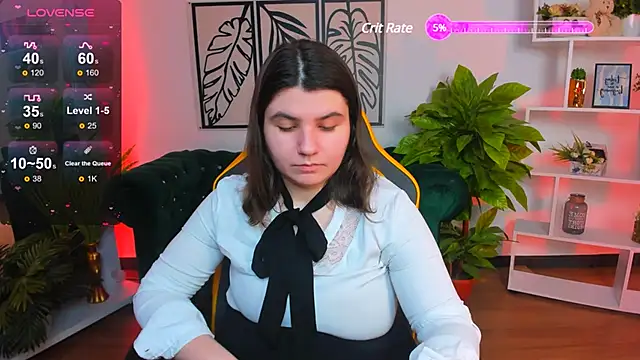 Snapshot of Viola__Shy chatting on March 2025 03:46:02 AM Viola Shy online show from March 2025 03:46:02 AM