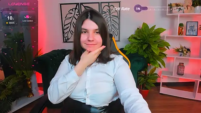 Snapshot of Viola__Shy chatting on March 2025 03:11:01 AM Viola Shy online show from March 2025 03:11:01 AM