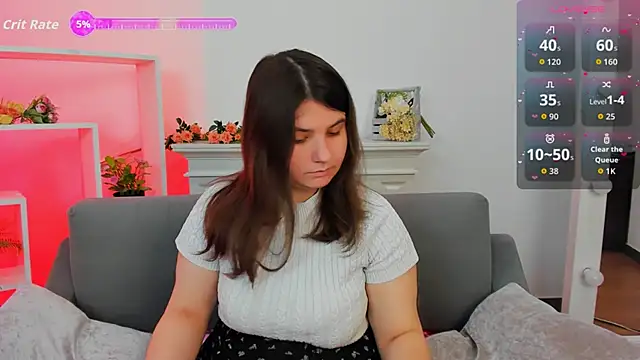 Snapshot of Viola__Shy chatting on September 2025 09:29:02 PM Viola Shy online show from September 2025 09:29:02 PM