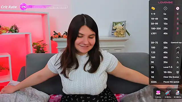 Snapshot of Viola__Shy chatting on September 2025 08:25:01 PM Viola Shy online show from September 2025 08:25:01 PM