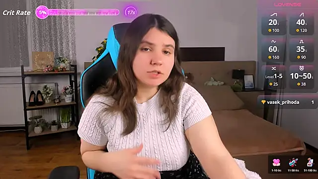 Snapshot of Viola__Shy chatting on November 2025 09:17:01 PM Viola Shy online show from November 2025 09:17:01 PM