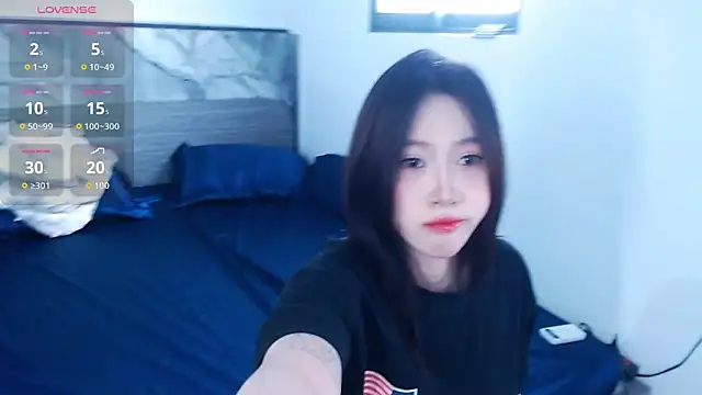 Lin SiYee online show from October 2025 08:20:02 AM