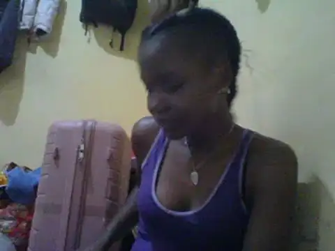 Snapshot of girltotok chatting on February 2025 01:27:01 PM girltotok online show from February 2025 01:27:01 PM