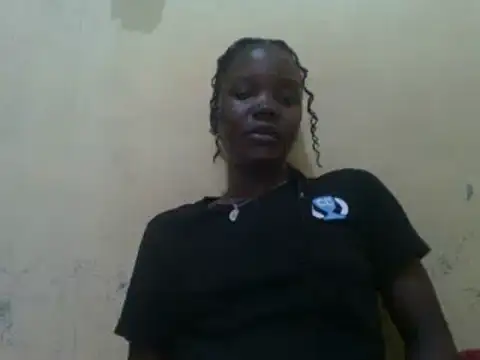 Snapshot of girltotok chatting on February 2025 07:06:02 AM girltotok online show from February 2025 07:06:02 AM