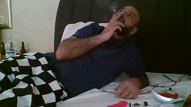 Snapshot of Denisilboss chatting on March 2026 02:20:02 PM Denisilboss online show from March 2026 02:20:02 PM