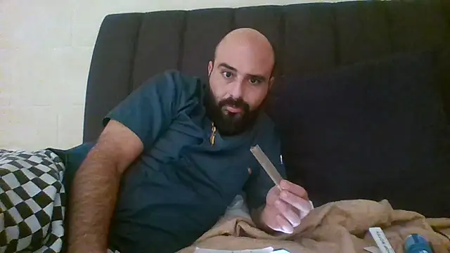 Snapshot of Denisilboss chatting on March 2026 01:43:02 PM Denisilboss online show from March 2026 01:43:02 PM