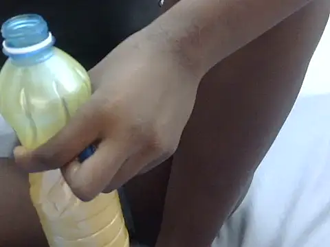 Snapshot of African_sexxy_ chatting on January 2026 11:36:01 AM African sexxy online show from January 2026 11:36:01 AM