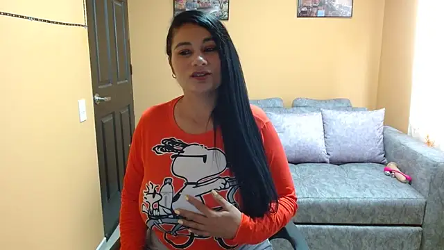 Snapshot of Kerly_Lopez chatting on January 2025 09:14:02 PM Kerly Lopez online show from January 2025 09:14:02 PM