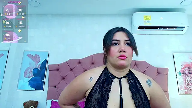 ThyaraJhons online show from November 2025 12:06:01 PM