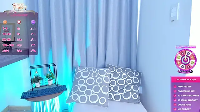 Lucyortiz  online show from December 2024 12:35:01 PM