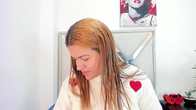 Alexandra Torress online show from February 2026 12:32:01 PM