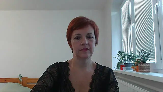 LoraLoraMay online show from September 2025 12:50:01 PM