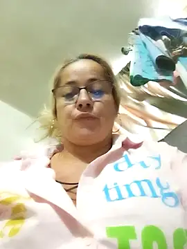 natally ross21 online show from December 2024 12:38:01 PM