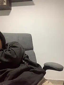 luna asss online show from February 2025 05:44:01 PM