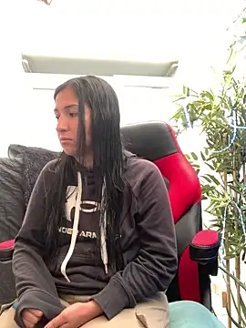 luna asss online show from March 2025 01:49:01 PM