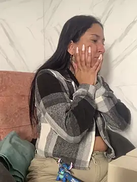 luna asss online show from March 2025 11:01:02 PM