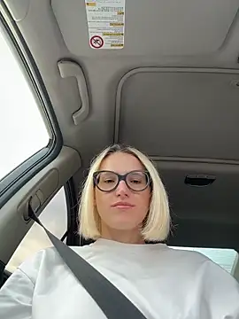 Sexy Sweets online show from November 2025 12:16:01 PM