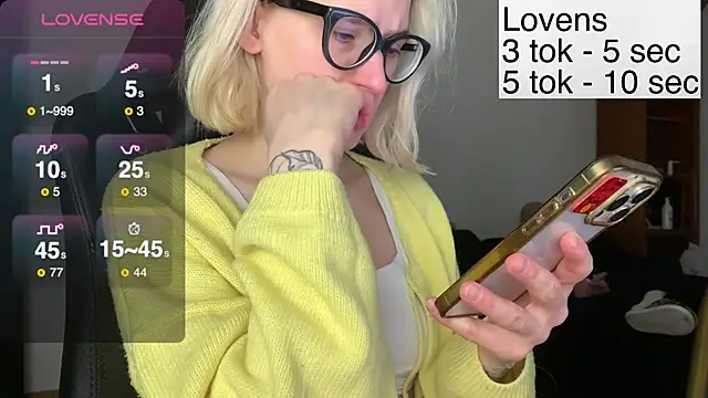 Sexy Sweets online show from November 2025 05:46:01 PM