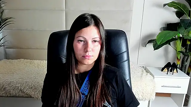 Dana  dom online show from October 2025 02:59:02 AM