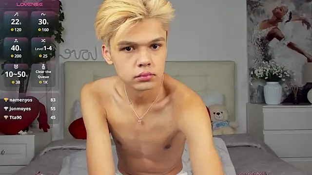 Felix Rey online show from February 2025 05:03:02 PM