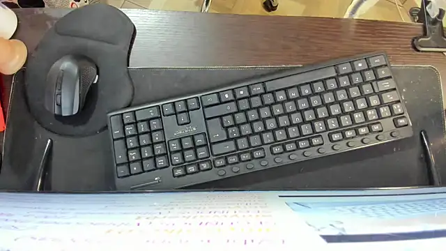 Amy Walker online show from January 2026 06:33:01 PM