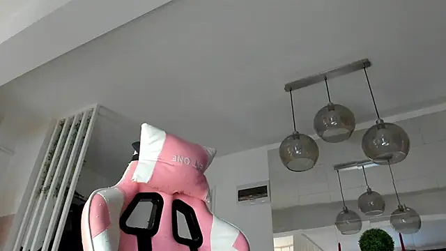 IreneVON online show from November 2025 06:23:02 AM