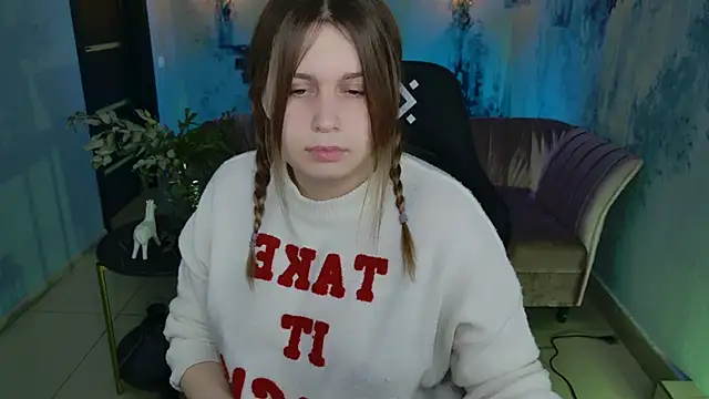 FioraMarmoris online show from February 2025 02:29:02 PM