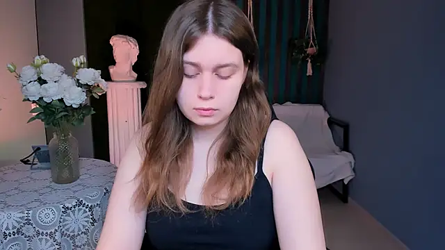 FioraMarmoris online show from March 2026 05:13:02 AM