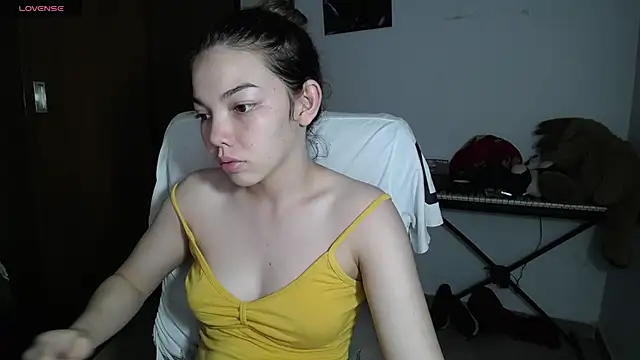 Snapshot of venelope1 chatting on March 2025 02:10:02 AM venelope1 online show from March 2025 02:10:02 AM