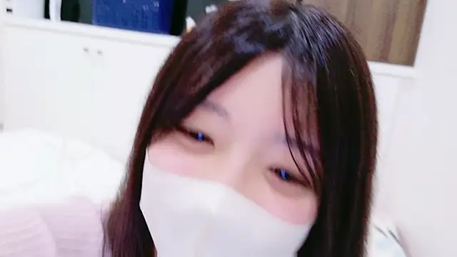 Snapshot of HaruruHappy chatting on March 2025 11:27:01 PM HaruruHappy online show from March 2025 11:27:01 PM