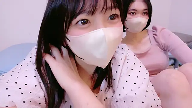 Snapshot of HaruruHappy chatting on September 2025 01:00:01 PM HaruruHappy online show from September 2025 01:00:01 PM