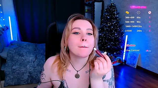 Blueberry-baby online show from December 2024 07:52:02 PM