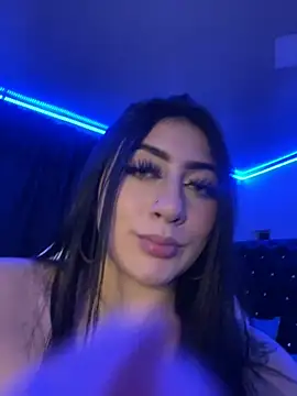 Snapshot of KittyRous chatting on March 2025 10:22:01 AM KittyRous online show from March 2025 10:22:01 AM