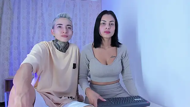 Tinny and Candy online show from December 2025 02:52:01 AM