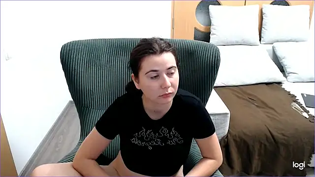 VioletaFlower7 online show from November 2025 10:10:02 PM