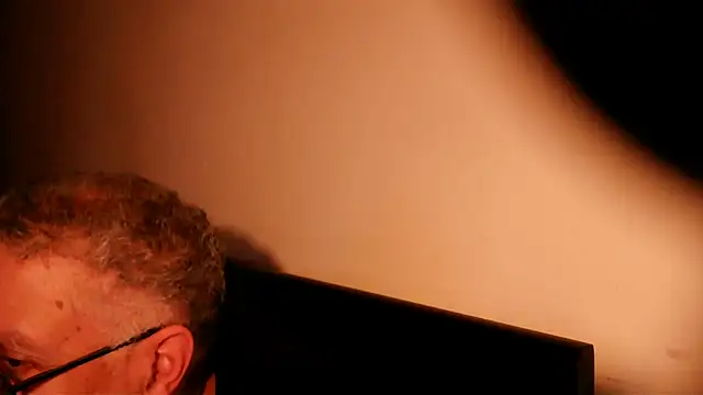 100Tauros online show from March 2025 06:43:02 PM