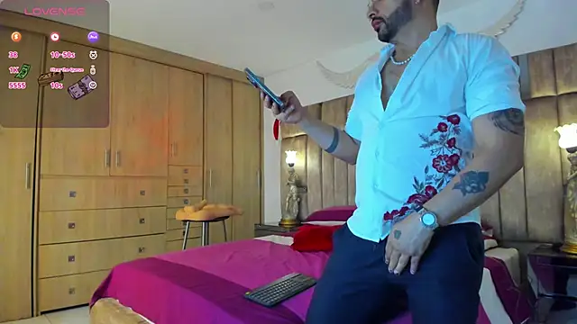 petterwilly1 online show from December 2024 07:16:02 PM