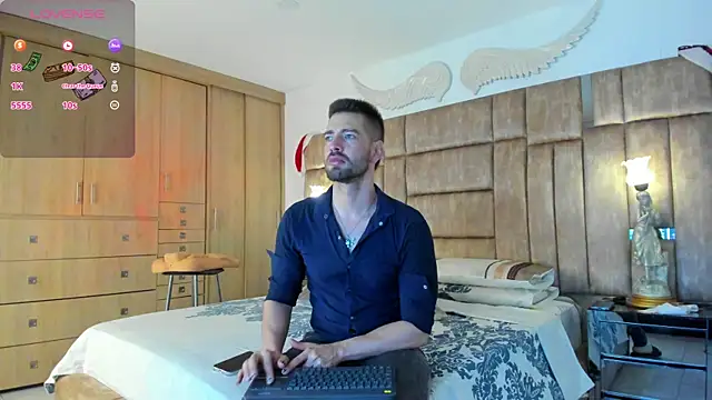 petterwilly1 online show from January 2025 01:11:02 PM