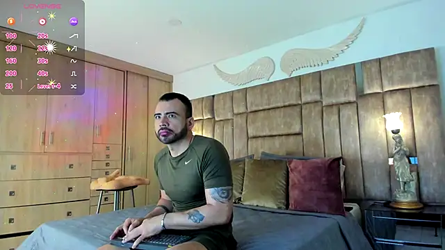 petterwilly1 online show from October 2025 03:03:01 PM