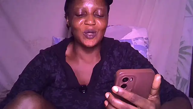 Snapshot of Hot_Caro chatting on May 2026 03:07:01 PM Hot Caro online show from May 2026 03:07:01 PM