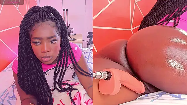 zoeethompson cm online show from March 2025 11:20:01 AM