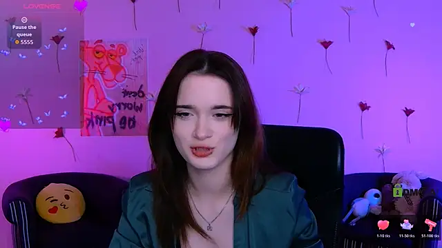 Snapshot of liana_kisses chatting on April 2026 07:38:02 PM liana kisses online show from April 2026 07:38:02 PM